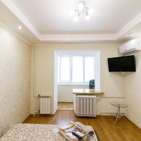 Kvartirkoff Na Polku Azov 32B キエフ エクステリア 写真
